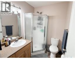 Living room - 604 7th Avenue W, Meadow Lake, SK S9X1B1 Photo 14
