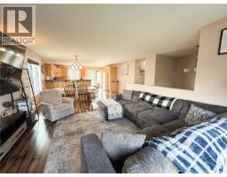 4pc Bathroom - 604 7th Avenue W, Meadow Lake, SK S9X1B1 Photo 9