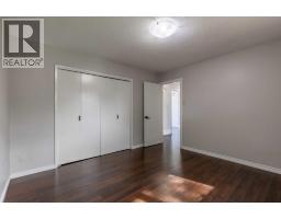 2702 11 Avenue N, Lethbridge, AB T1H1N4 Photo 13