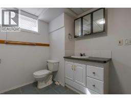 2702 11 Avenue N, Lethbridge, AB T1H1N4 Photo 28