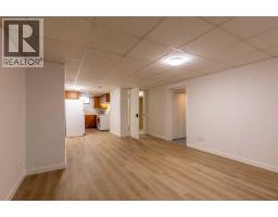 2702 11 Avenue N, Lethbridge, AB T1H1N4 Photo 21