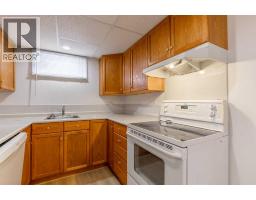 2702 11 Avenue N, Lethbridge, AB T1H1N4 Photo 24