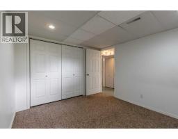 2702 11 Avenue N, Lethbridge, AB T1H1N4 Photo 26