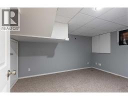 2702 11 Avenue N, Lethbridge, AB T1H1N4 Photo 18