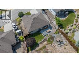 2310 Shannon Heights Place, West Kelowna, BC V4T2V2 Photo 39