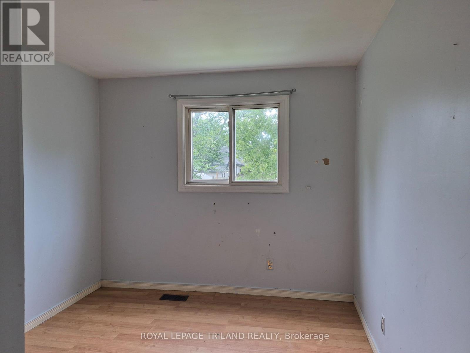 179 DELAWARE STREET, London East (East M) — photo 6