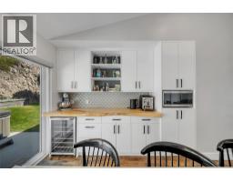 2310 Shannon Heights Place, West Kelowna, BC V4T2V2 Photo 16