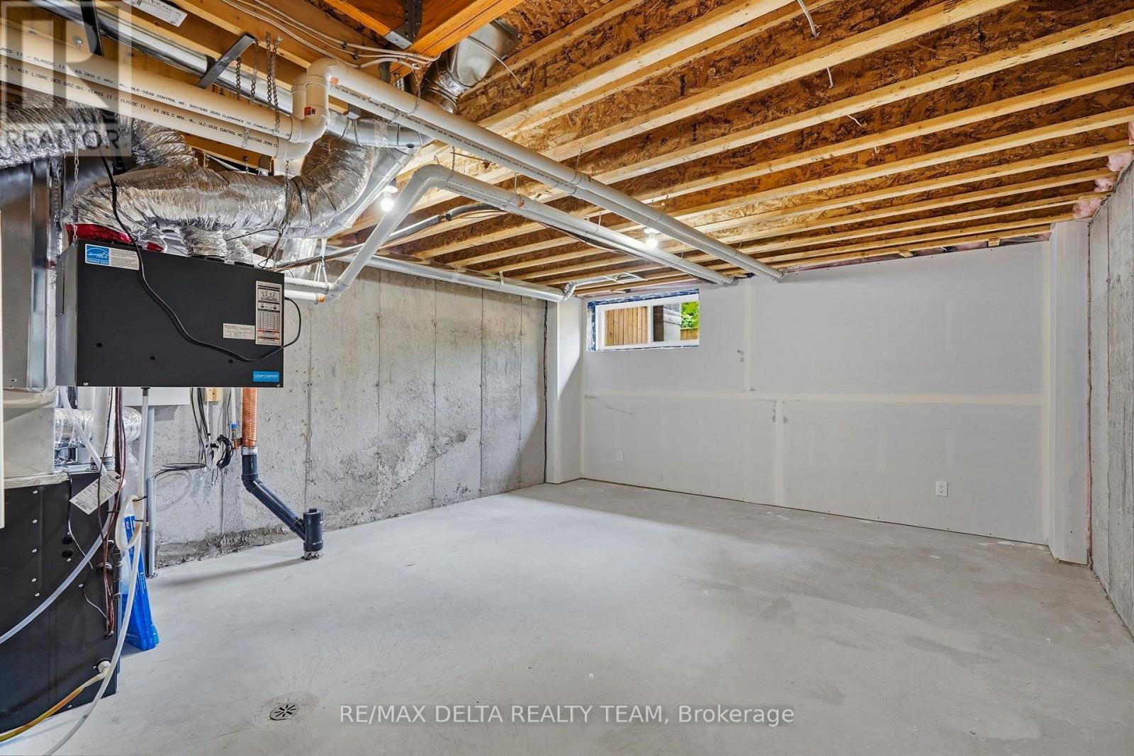 561 HALO PRIVATE, Ottawa. Luxury613. By Peter Sagos - Image 34