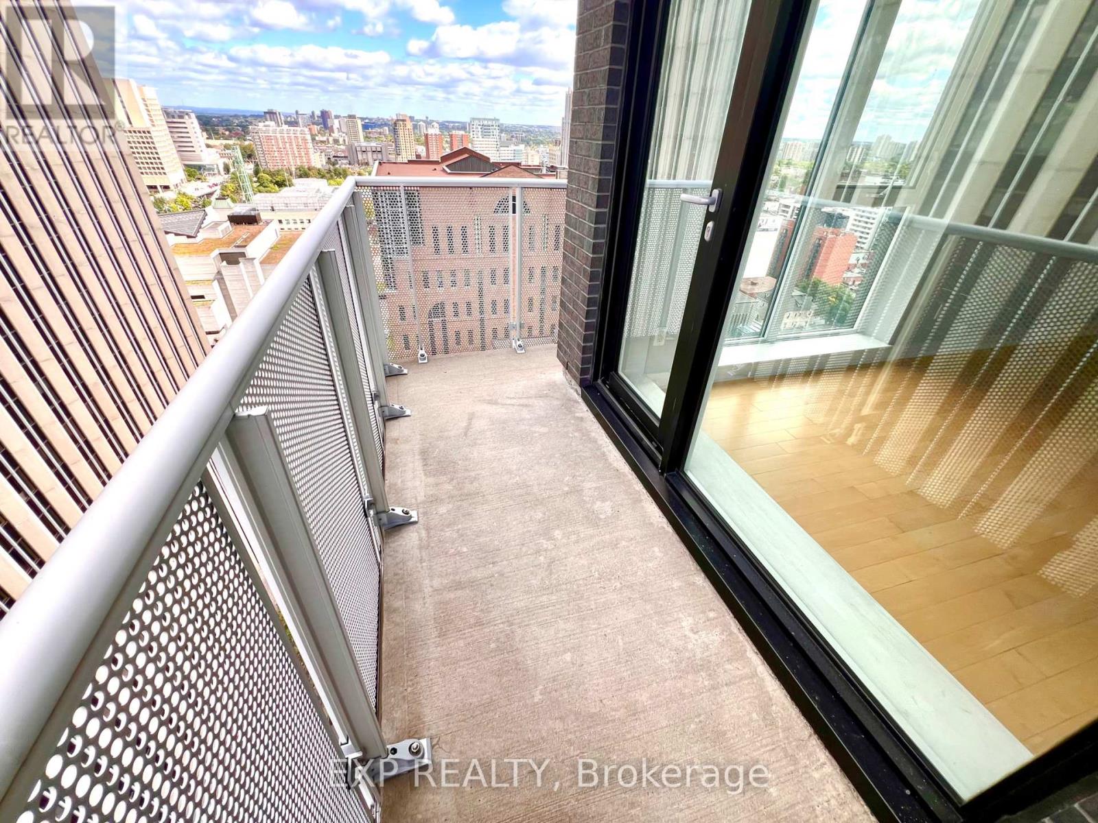 #2001 40 NEPEAN STREET - 16