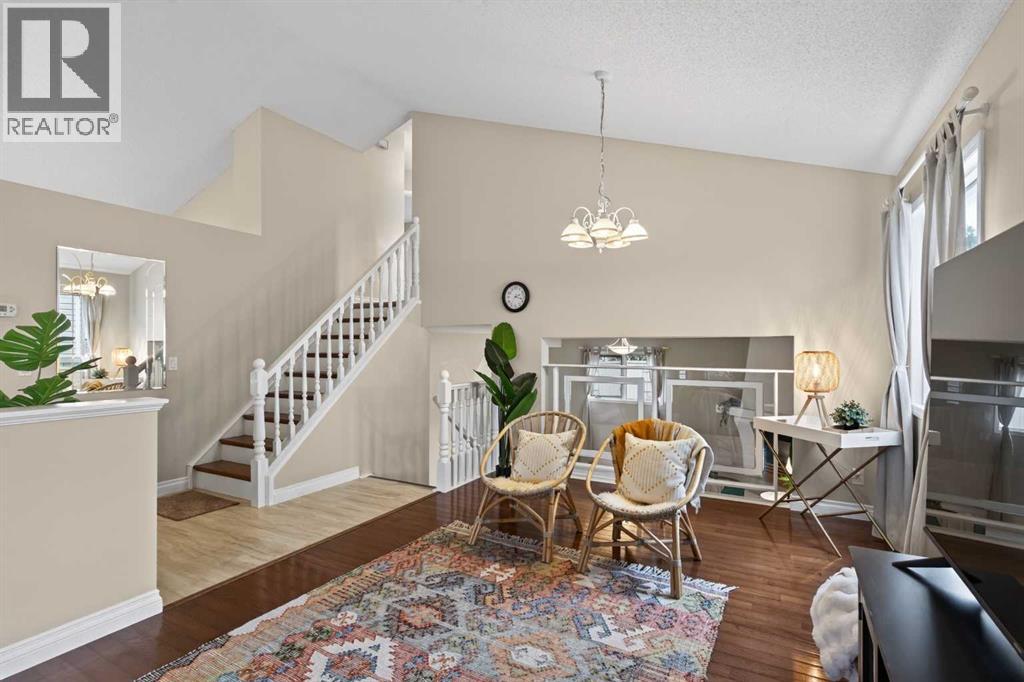 15 Sunridge Crescent NW, Sunridge, Airdrie photo 1