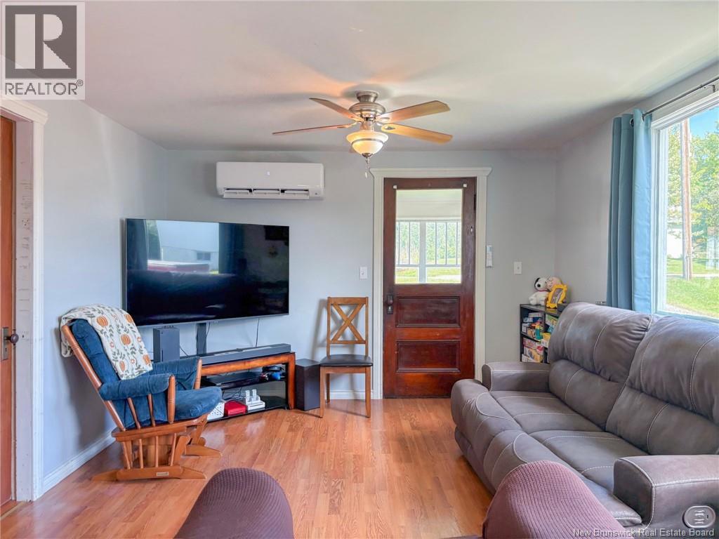 835 Central Street, Centreville — photo 5