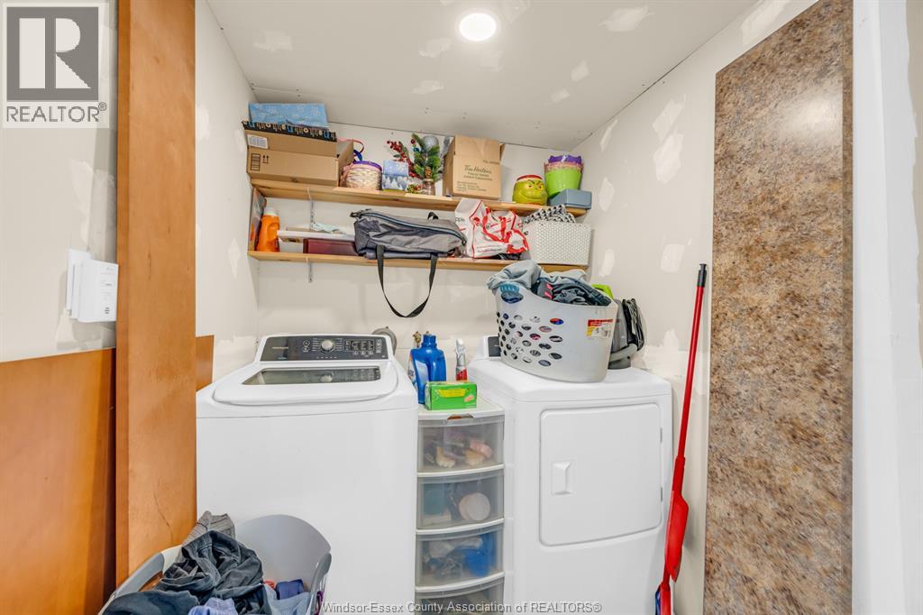 152 DANA DRIVE - 17