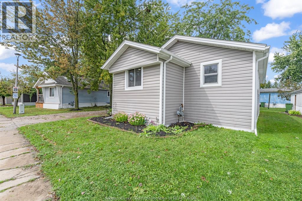152 DANA DRIVE, Essex — photo 2