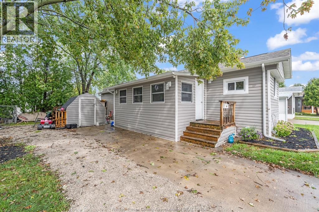 152 DANA DRIVE - 23