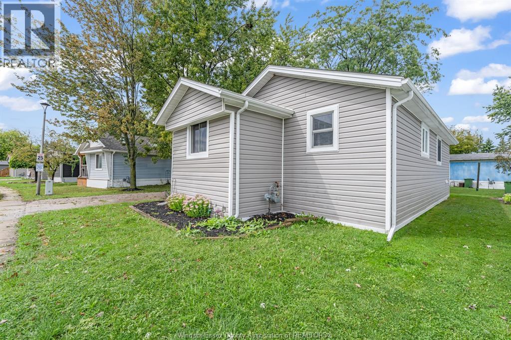 152 DANA DRIVE, Essex — photo 3