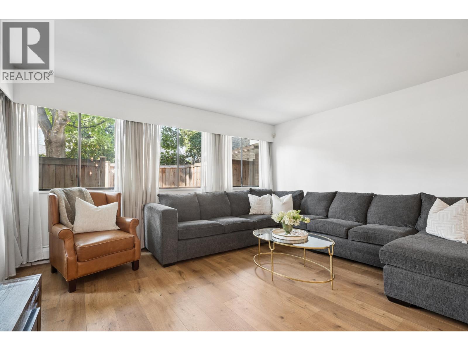 106 316 CEDAR STREET, New Westminster — photo 4