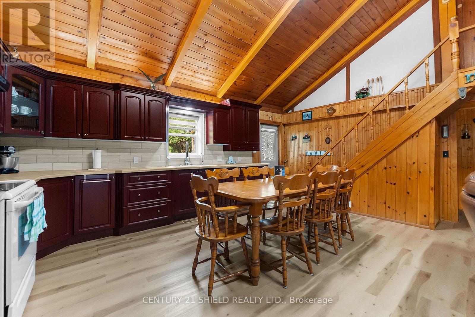 121 MAPLE DRIVE, South Algonquin — photo 5