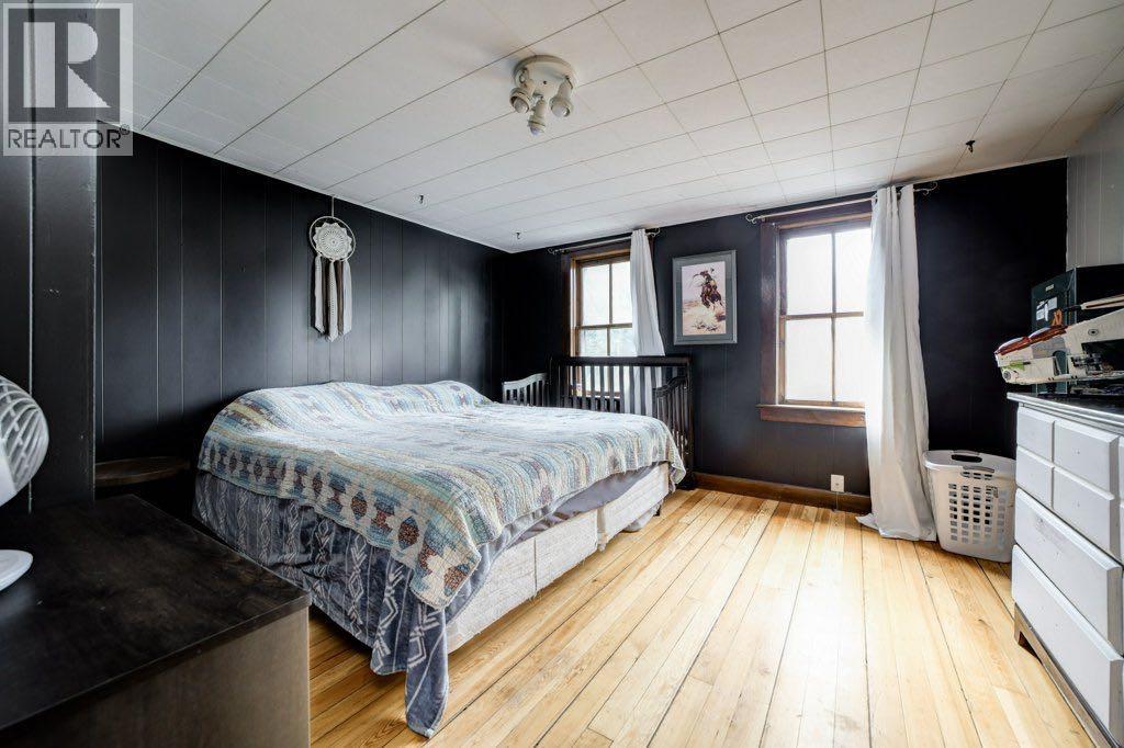20638 24 Avenue - 17