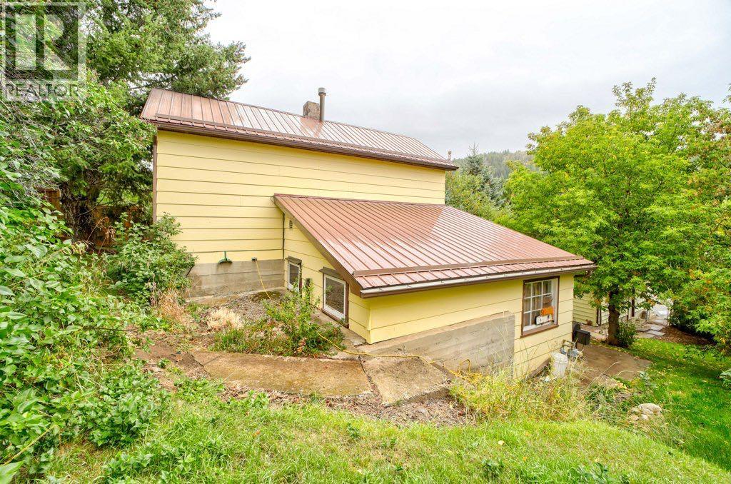 20638 24 Avenue - 21