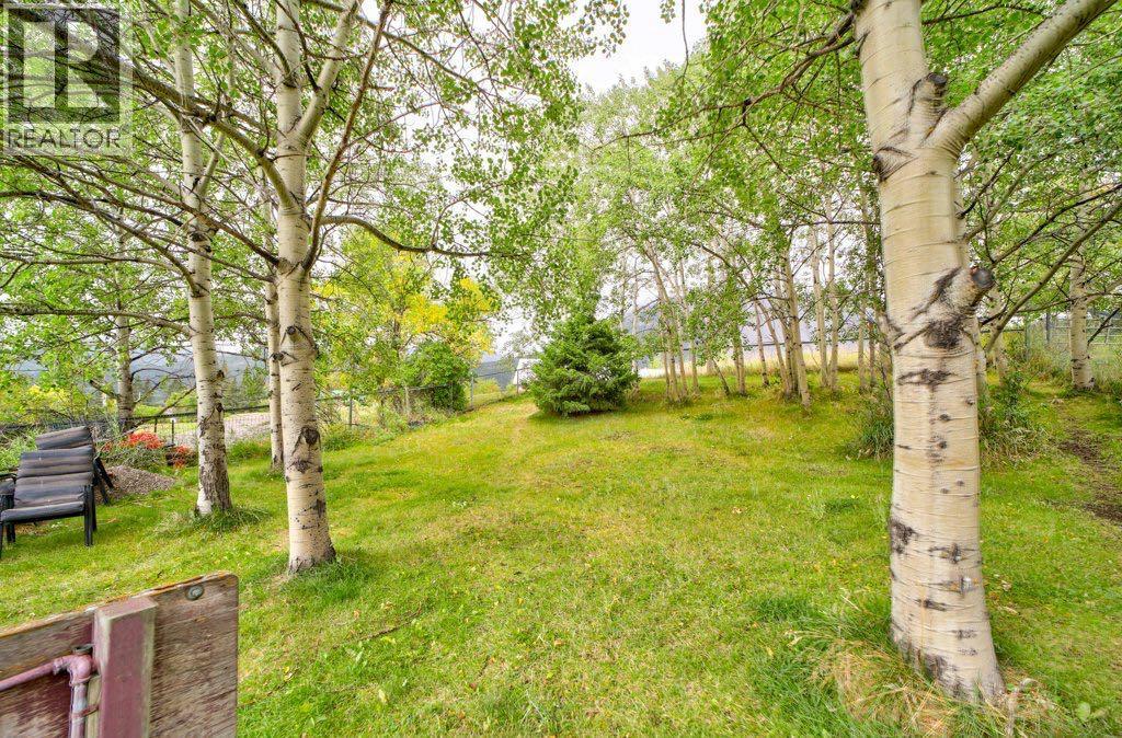 20638 24 Avenue - 24