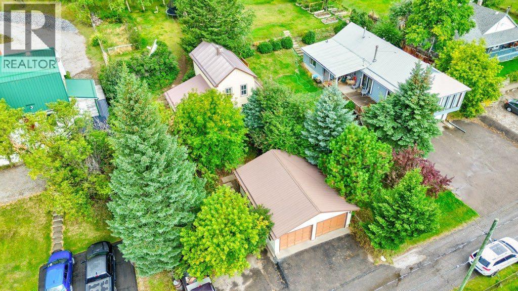 20638 24 Avenue - 28