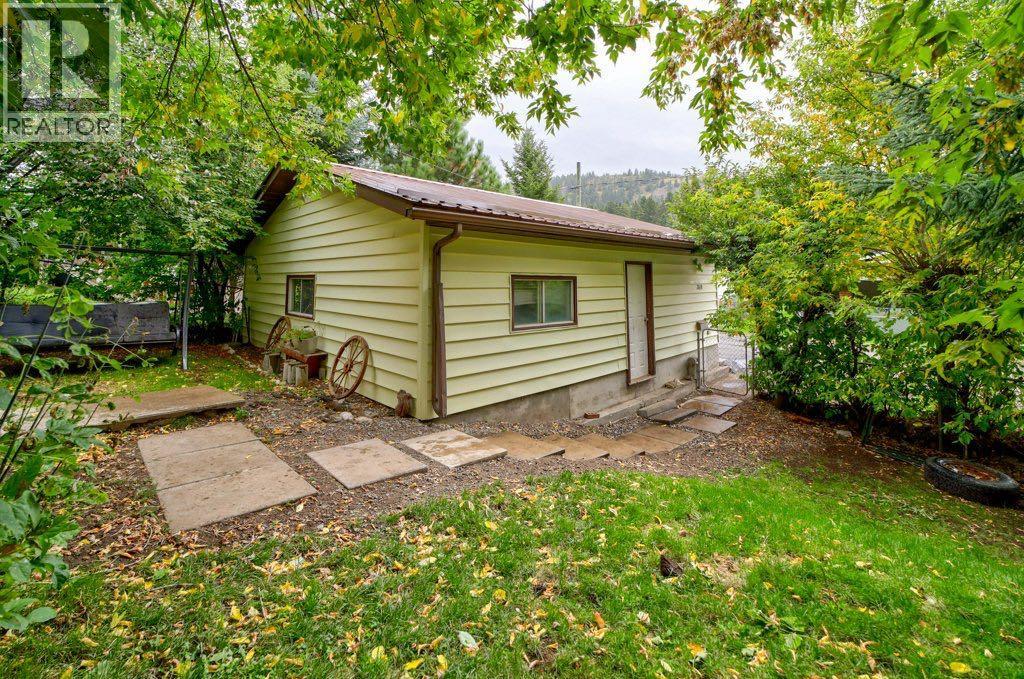 20638 24 Avenue - 3