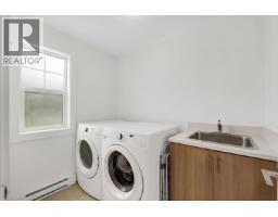 1 39885 Government Road, Squamish, BC V8B0Z2 Photo 24