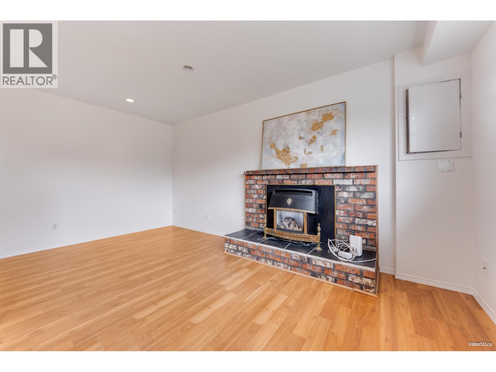 5 Bed, 3 Bath House for Sale in Richmond – 10351 AMETHYST AVENUE, Richmond – MLS# R3165083 - Image 22