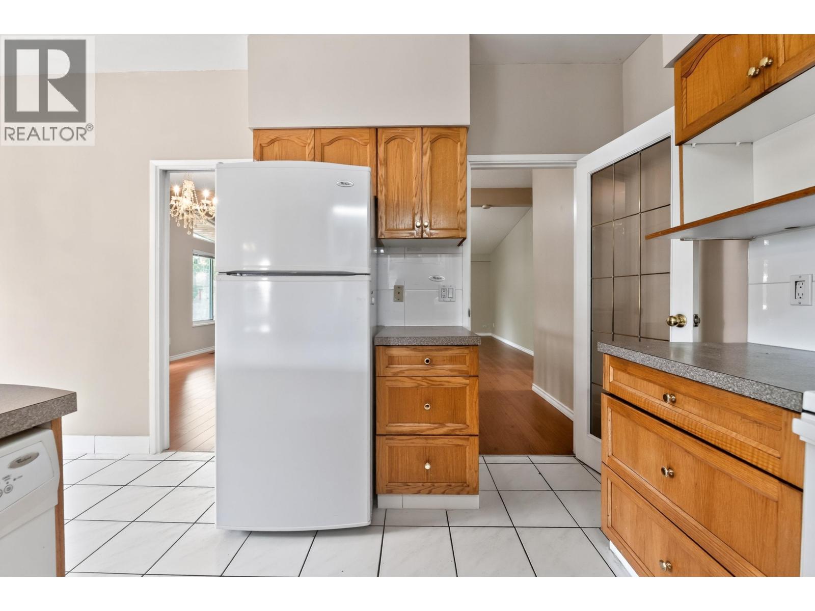 Photo of 469 LAURENTIAN CRESCENT 25