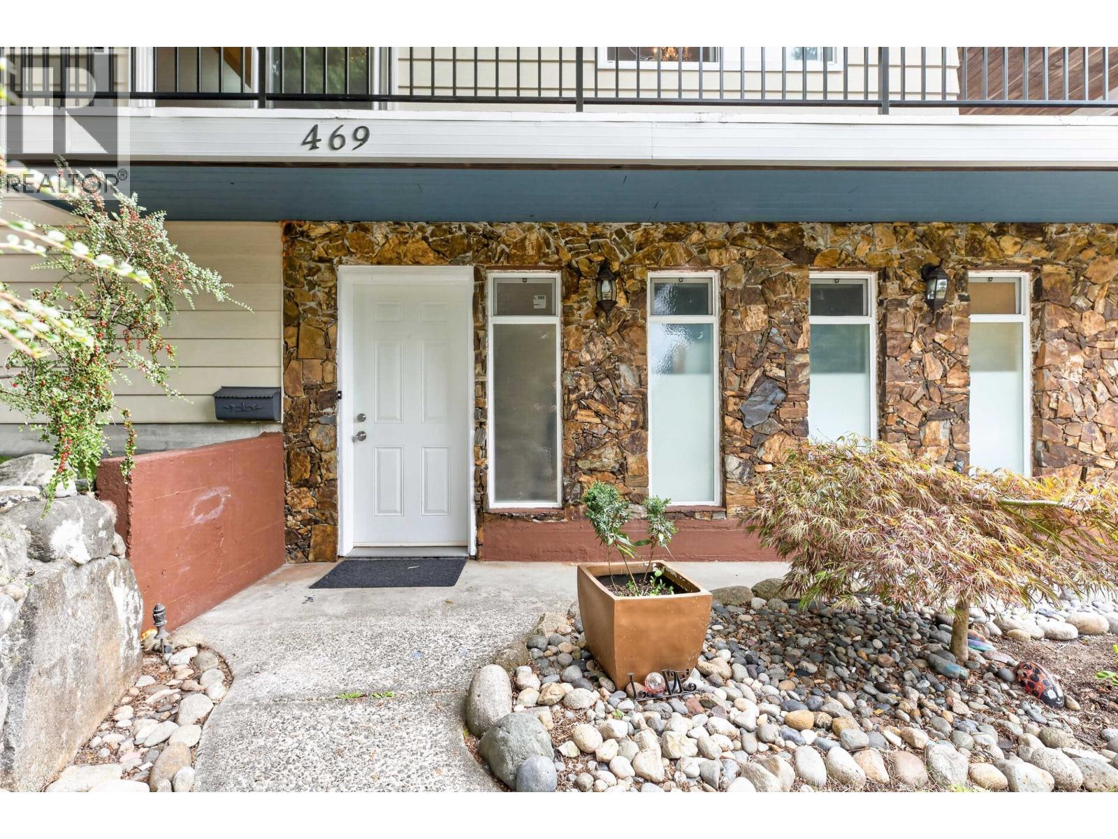 Photo of 469 LAURENTIAN CRESCENT 4