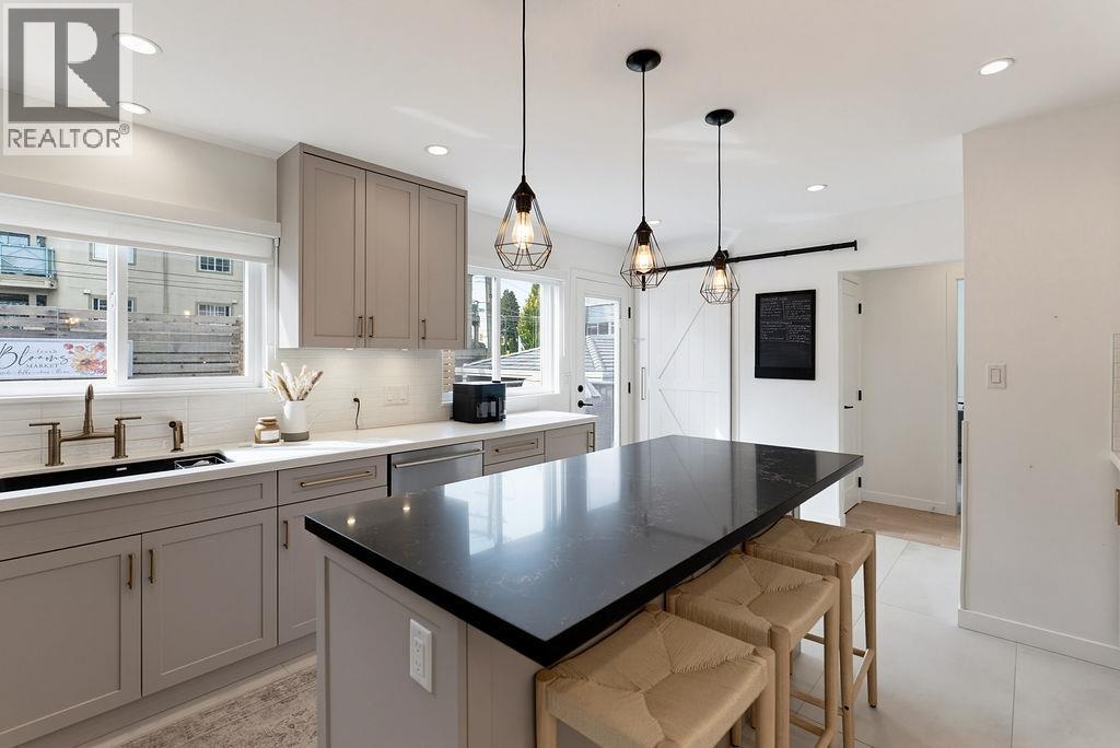6 Bed, 3 Bath House for Sale in Vancouver – 4921 CHESTER STREET, Vancouver – MLS# R3165090 - Image 13