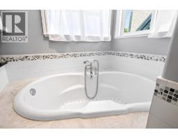 2985 W 16th Avenue, Vancouver, BC V6K3C7 Photo 27