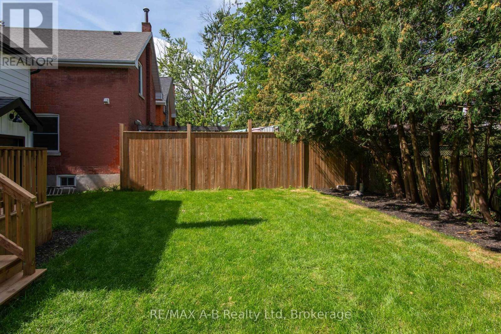 40 EAST GORE STREET, Stratford — photo 7