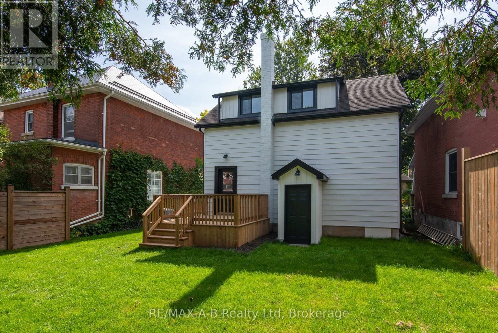 40 EAST GORE STREET, Stratford — photo 8