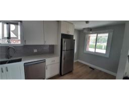 199 Jansen Avenue Unit# Upper, Kitchener, ON N2A2L8 Photo 9