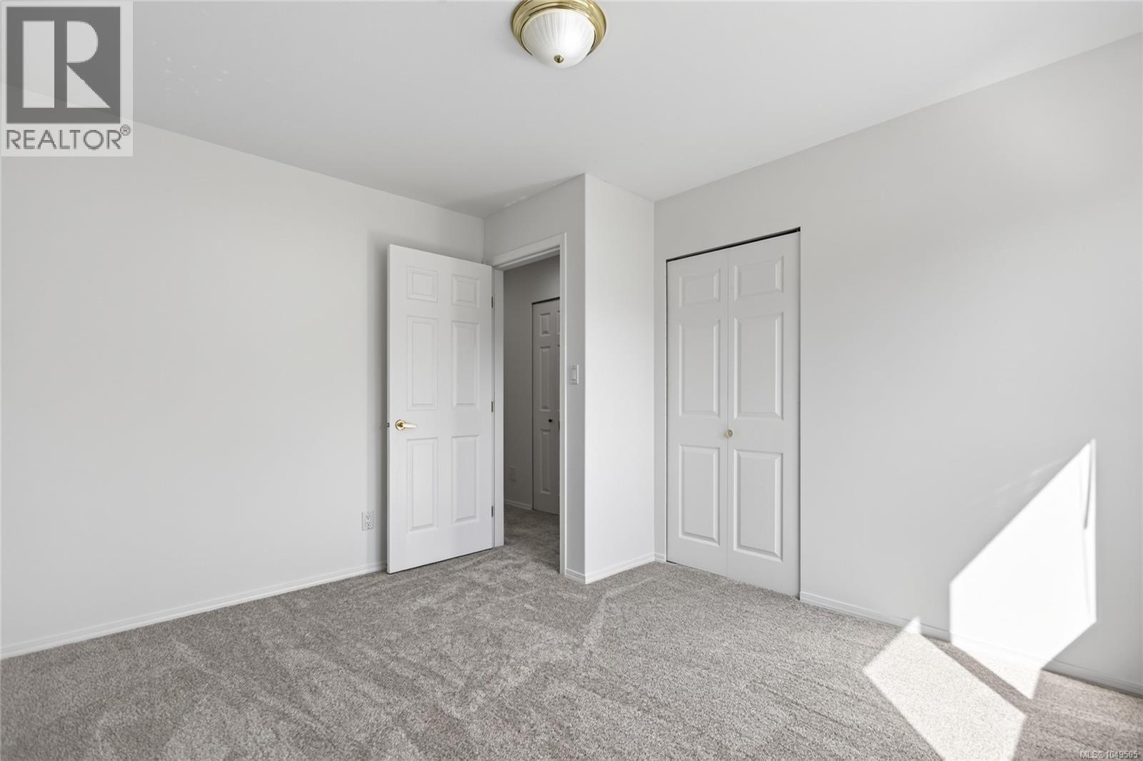1268 Miller Rd - Image 38