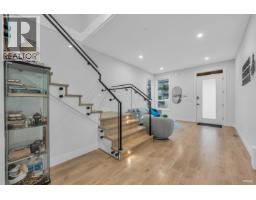 10509 Mcveety Street, Maple Ridge, BC V2W0K3 Photo 6