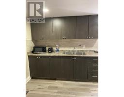 43 Corby Crescent, Brampton, ON L6Y1H3 Photo 6