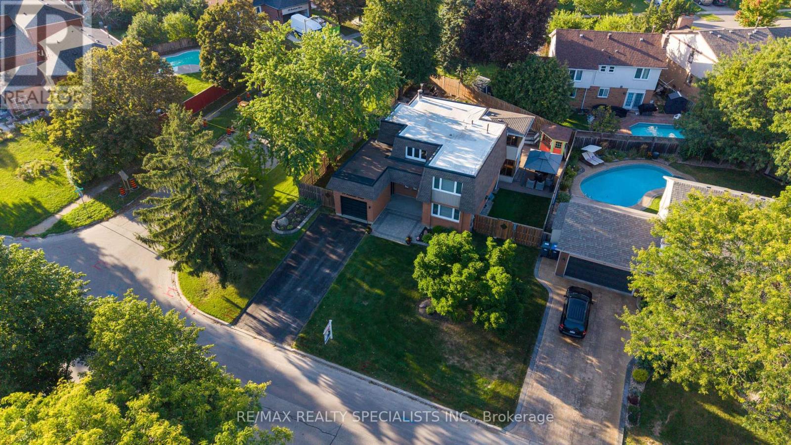 39 PARKSIDE DRIVE - Image 49