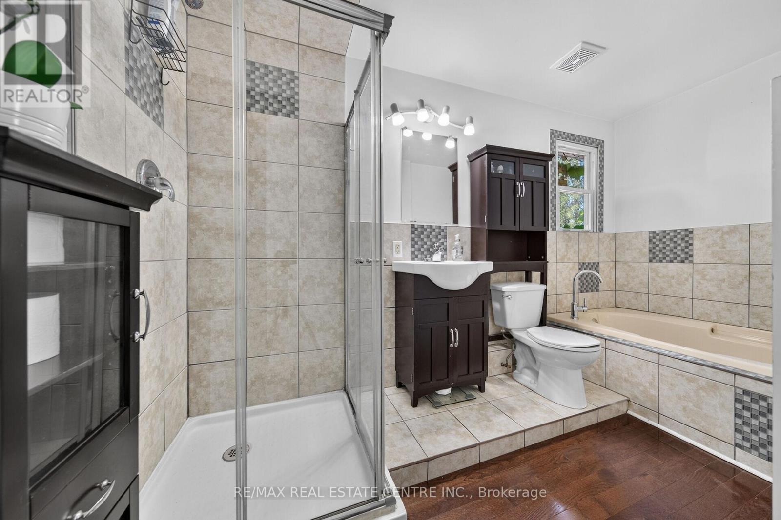 56 EAST 23RD STREET - Image 28
