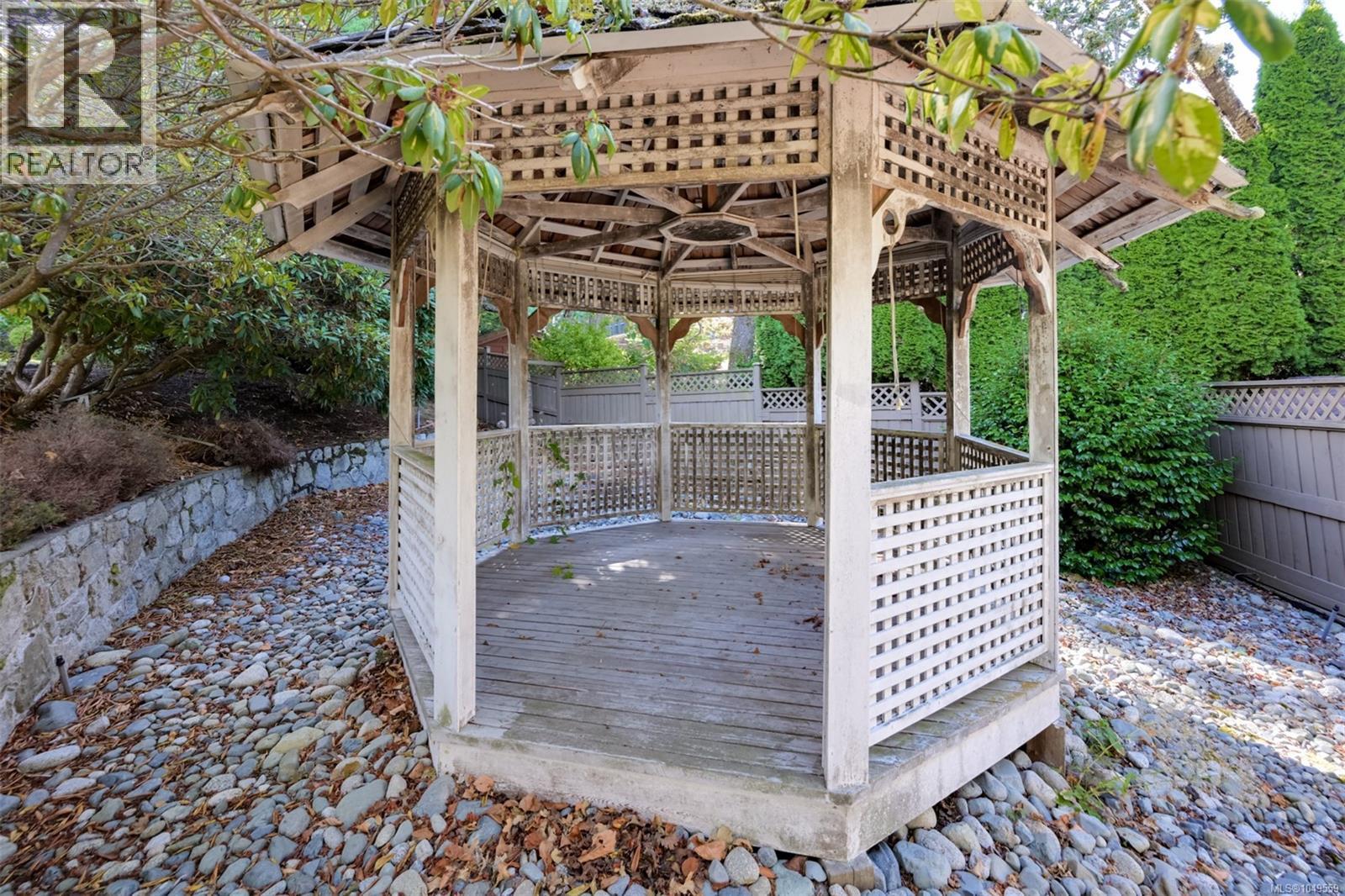 1189 Highrock Pl - Image 38
