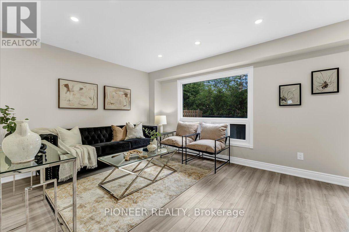 22 WOLVERTON CRESCENT, Brampton (Central Park) — photo 7