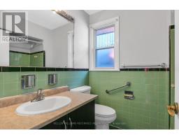 663 Brock Avenue, Toronto, ON M6H3P1 Photo 32