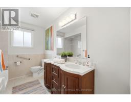 20 Kesteven Crescent, Brampton, ON L6W4E1 Photo 21