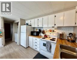 77 770 N 11th Avenue, Williams Lake, BC V2G2M4 Photo 7