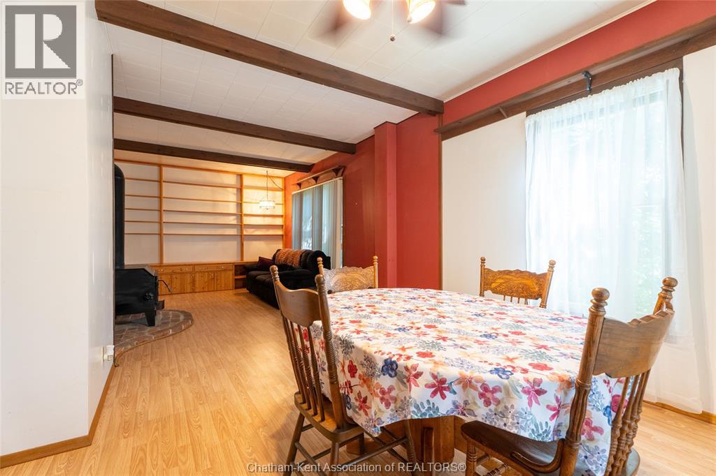802 ELGIN STREET, Wallaceburg — photo 9