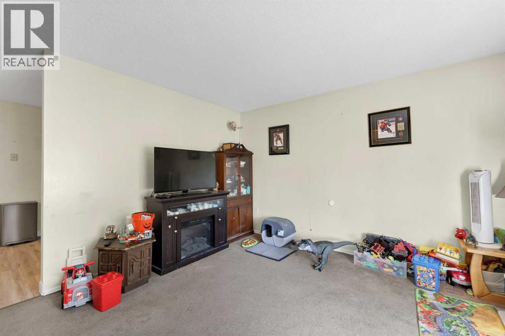 662/664 1 Street SW, Medicine Hat — photo 8