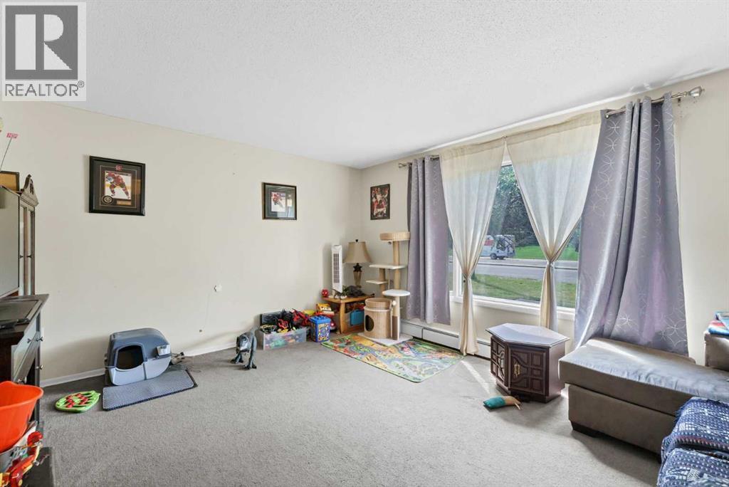 662/664 1 Street SW, Medicine Hat — photo 5