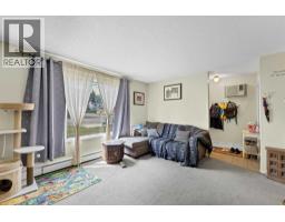 662/664 1 Street Sw, Medicine Hat, AB T1A3Z4 Photo 6