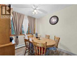 662/664 1 Street Sw, Medicine Hat, AB T1A3Z4 Photo 9